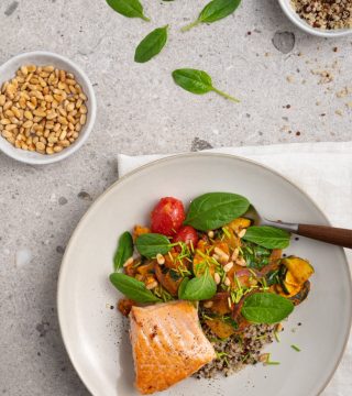 Zalm - romige pesto groentjes - quinoa