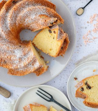 Rozijnencake