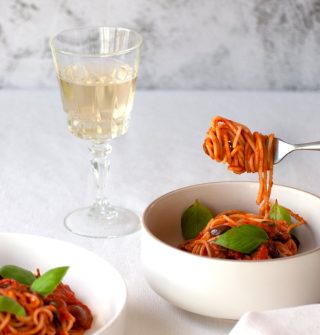 Spaghetti-Puttanesca-vierkant