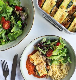 courgetterolletjes met tonijn