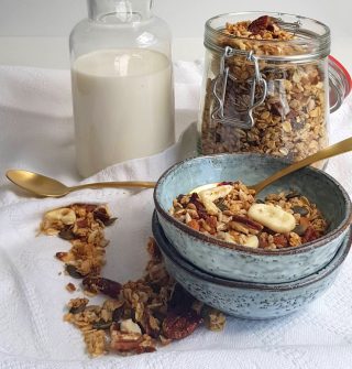 Kardemom Granola